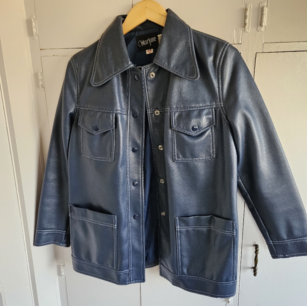 Vintage Marjone polyvinyl jacket with pockets Size Medium